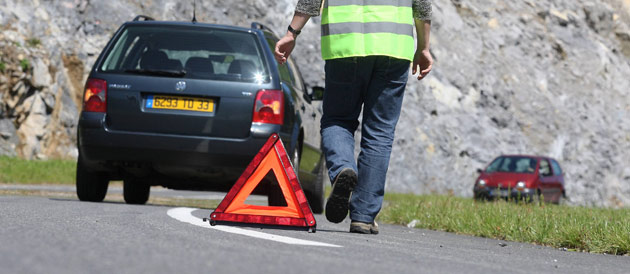 En panne sur l’autoroute : que faire ?